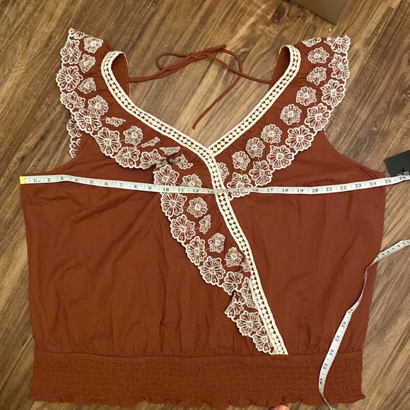 Broadway 38 Embroidered Ruffle Sleeveless Top Smocked Waist Dark Caramel Sz 2X - Picture 10 of 11